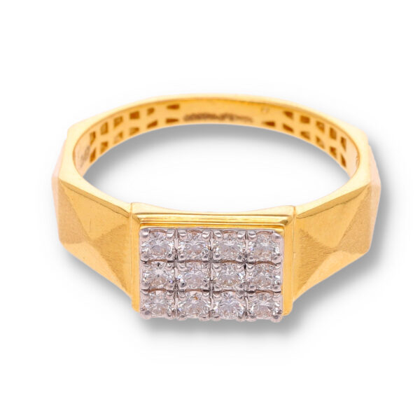 Gold Pavé Diamond Ring