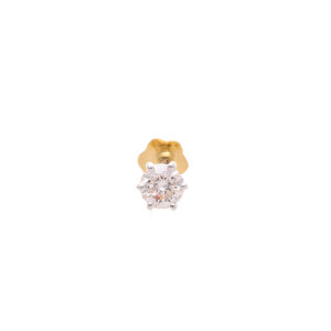 one yellow gold nosepin, with 1 natural diamond