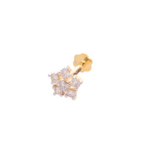 one yellow gold nosepin, with 6 natural diamonds