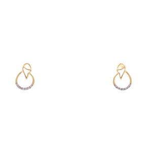 one yellow gold pair of earrings with 14 natural diamonds
