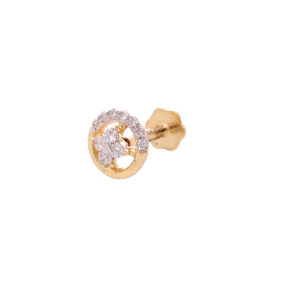 one yellow gold nosepin,with 11 natural diamond