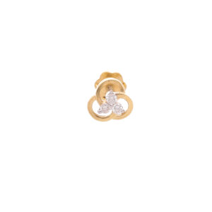one yellow gold nosepin,with 3 natural diamond