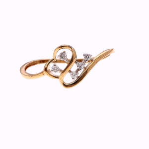 ONE YELLOW GOLD RING WITH 5 NATURAL DIAMONDS