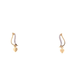 one yellow gold pair of earrings with 14 natural diamonds