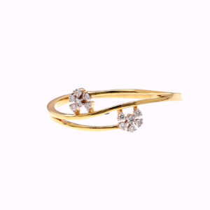 one yellow gold ring, with (12) natural diamond