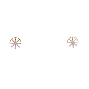 one yellow gold pair of earring with 8 natural diamond