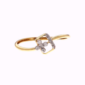 one yellow gold ring, with (9) natural diamond
