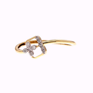 one yellow gold ring, with (9) natural diamond
