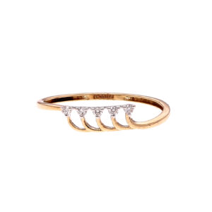 one yellow gold ring, with (5) natural diamond
