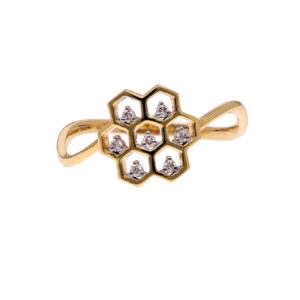 ONE YELLOW GOLD RING WITH 7 NATURAL DIAMONDS