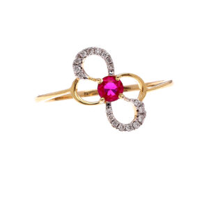 one yellow gold ring (18) natural diamond