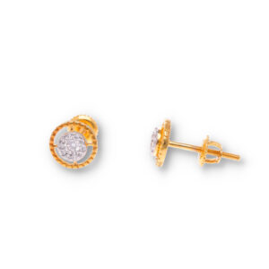 Minimal Diamond Earrings with Modern Finish