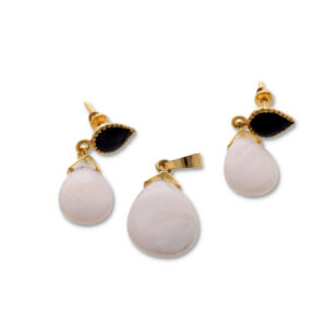 Modern Gold Pendant & Earring Set in Premium Finish