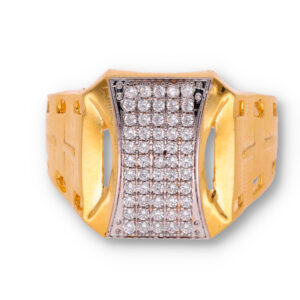 Classic Gold Ring with Elegant Finish