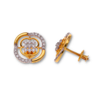 Minimal Diamond Earring with Modern Finish