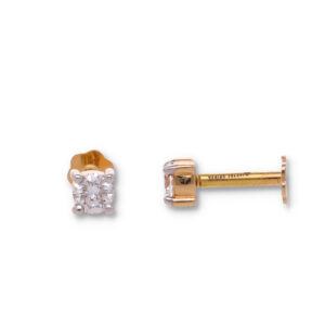 Minimal Diamond Earrings with Modern Finish