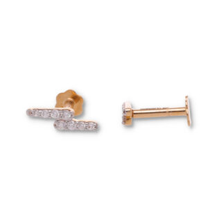 Minimal Diamond Earrings with Modern Finish