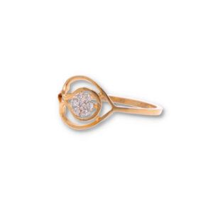 Modern Diamond Ring in Gold
