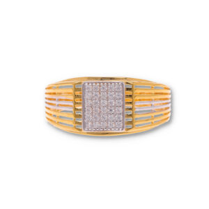 Classic Gold Ring with Elegant Finish