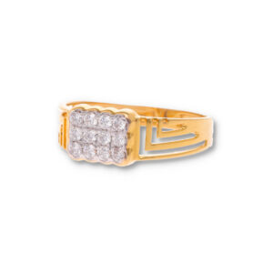 Timeless Diamond Gold Ring