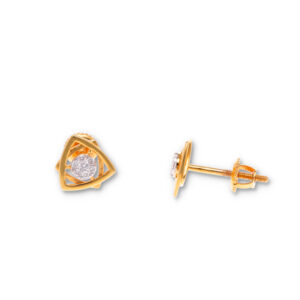 Minimal Diamond Earrings with Modern Finish