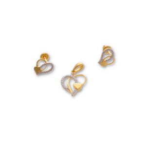 Modern Gold and Dimond Pendant Earring Set in Premium Finish