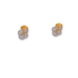 Minimal Diamond Earring with Modern Finish