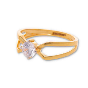Classic Gold Ring with Elegant Finish