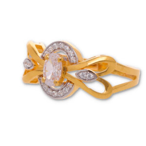 Classic Gold Ring with Elegant Finish