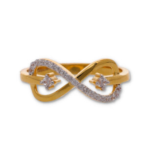 Classic Gold Ring with Elegant Finish