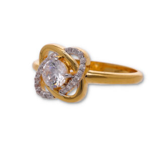 Classic Gold Ring with Elegant Finish