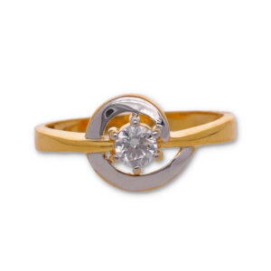 Classic Gold Ring with Elegant Finish