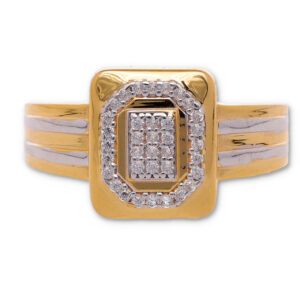 Classic Gold Ring with Elegant Finish