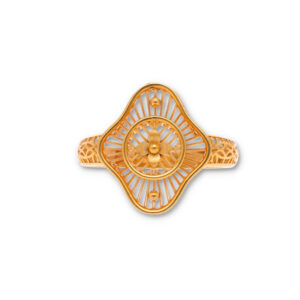 Classic Gold Ring with Elegant Finish