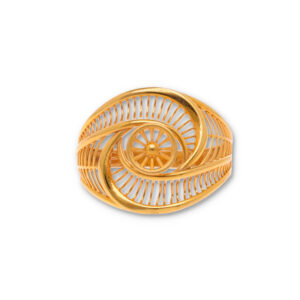 Classic Gold Ring with Elegant Finish