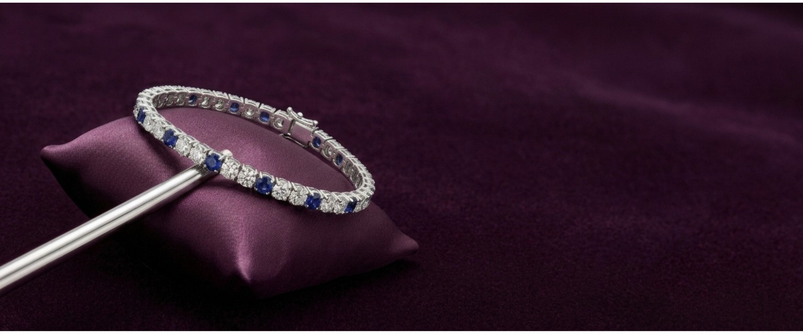 Classic Diamond Gold Mangalsutra Pendant